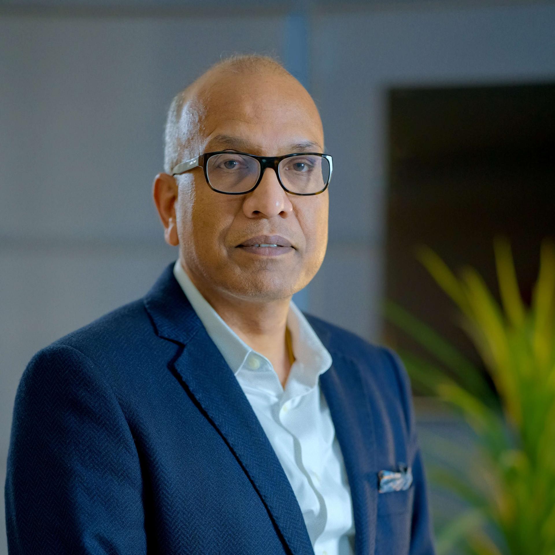 Bajrang Lohia, Promoter